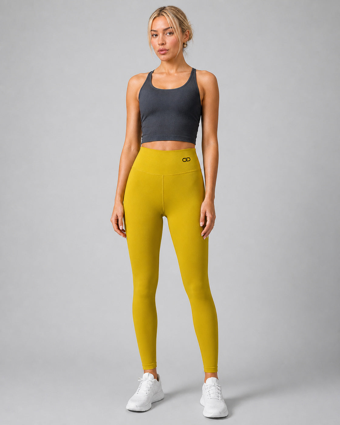 OOMEL NakedMotion Seamless High-Waist Leggings — Full body