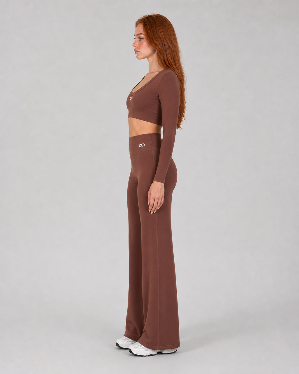 OOMEL CloudForm Long-Sleeve Wide-Leg Training Set — Side