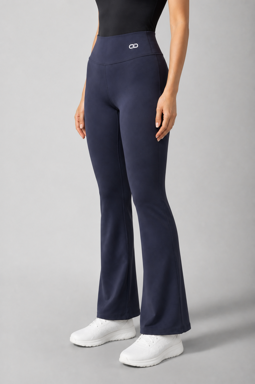 OOMEL Flexline Seamless Flare Leggings - side