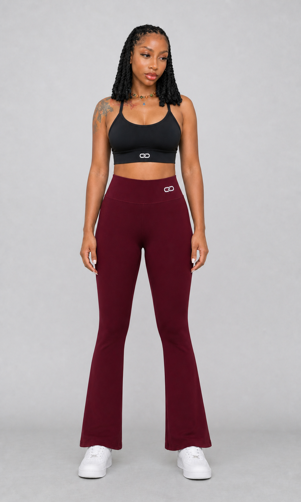 OOMEL Flexline Sculpt Flare Leggings full body