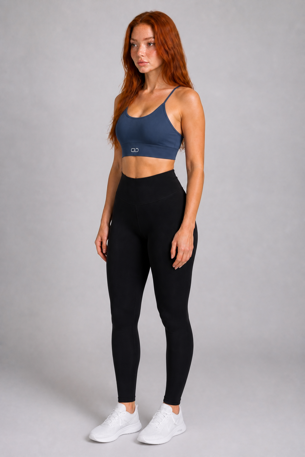 OOMEL CoreForm Cross-Back Training Bra - side
