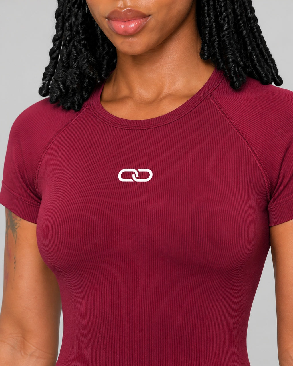 OOMEL CoreMotion burgundy detail