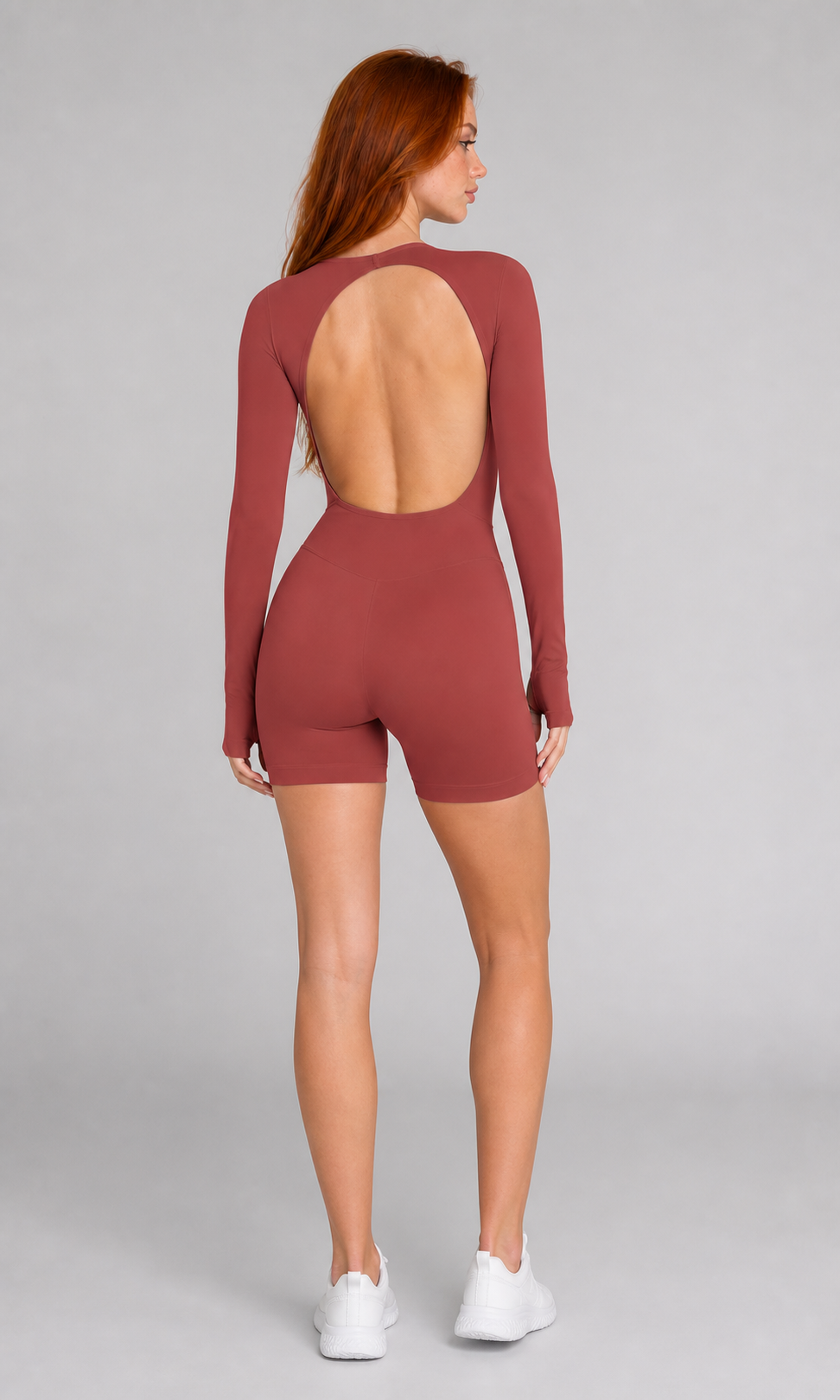 OOMEL back view