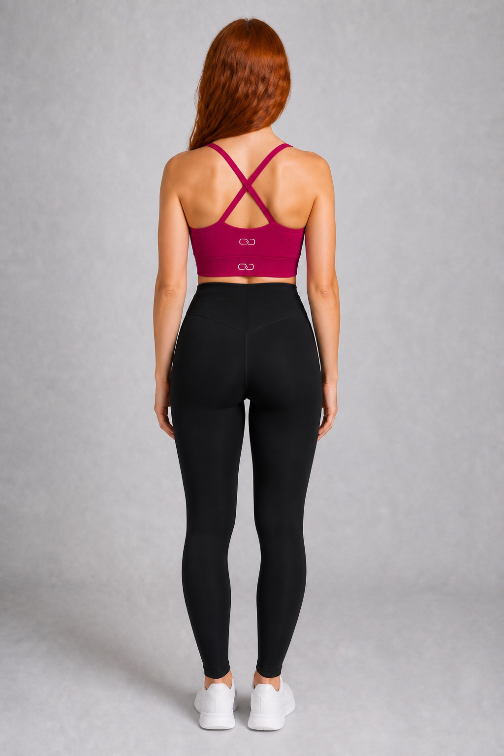 OOMEL CoreForm Cross-Back Training Bra - back