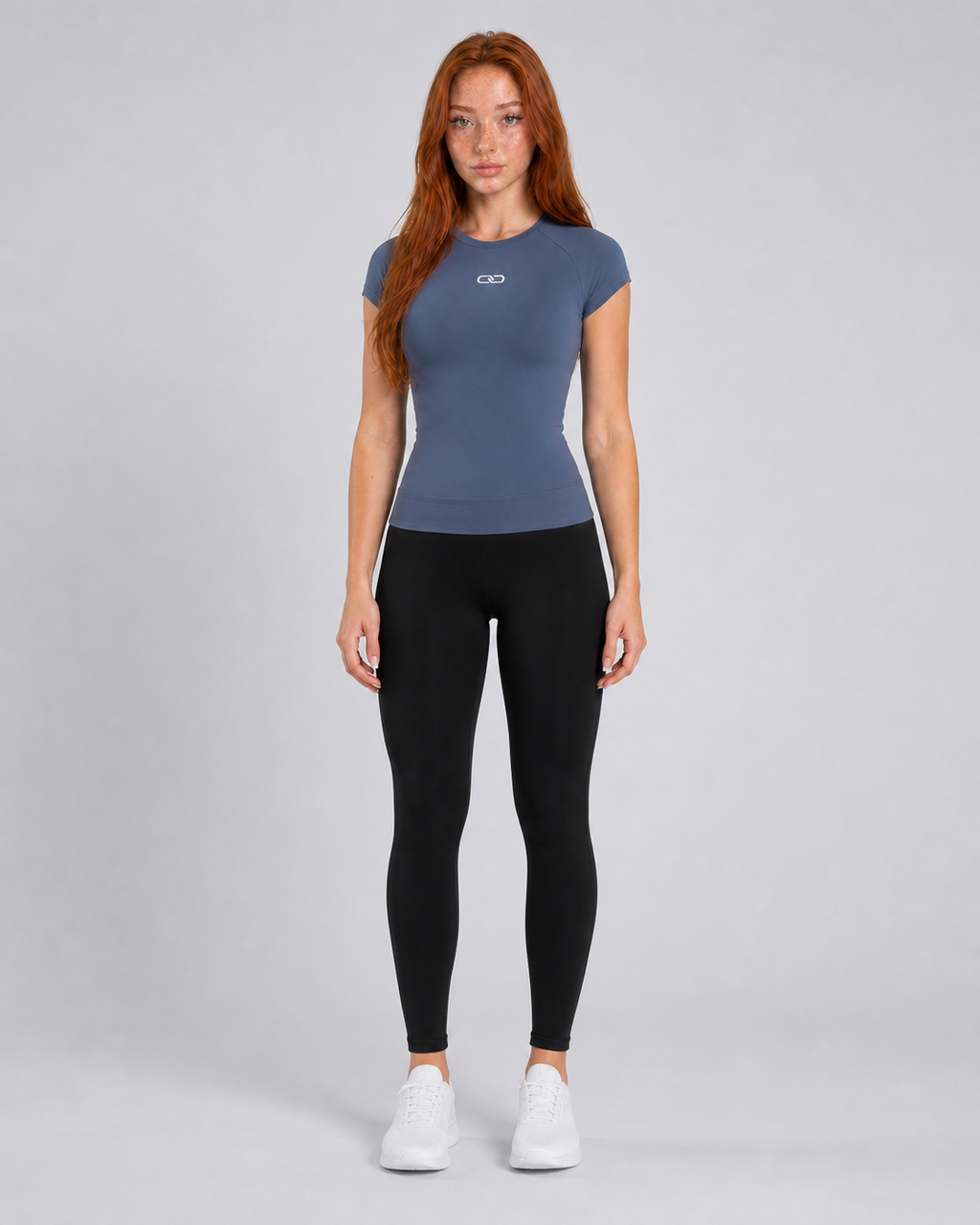 OOMEL Defy Seamless Training Top - full body