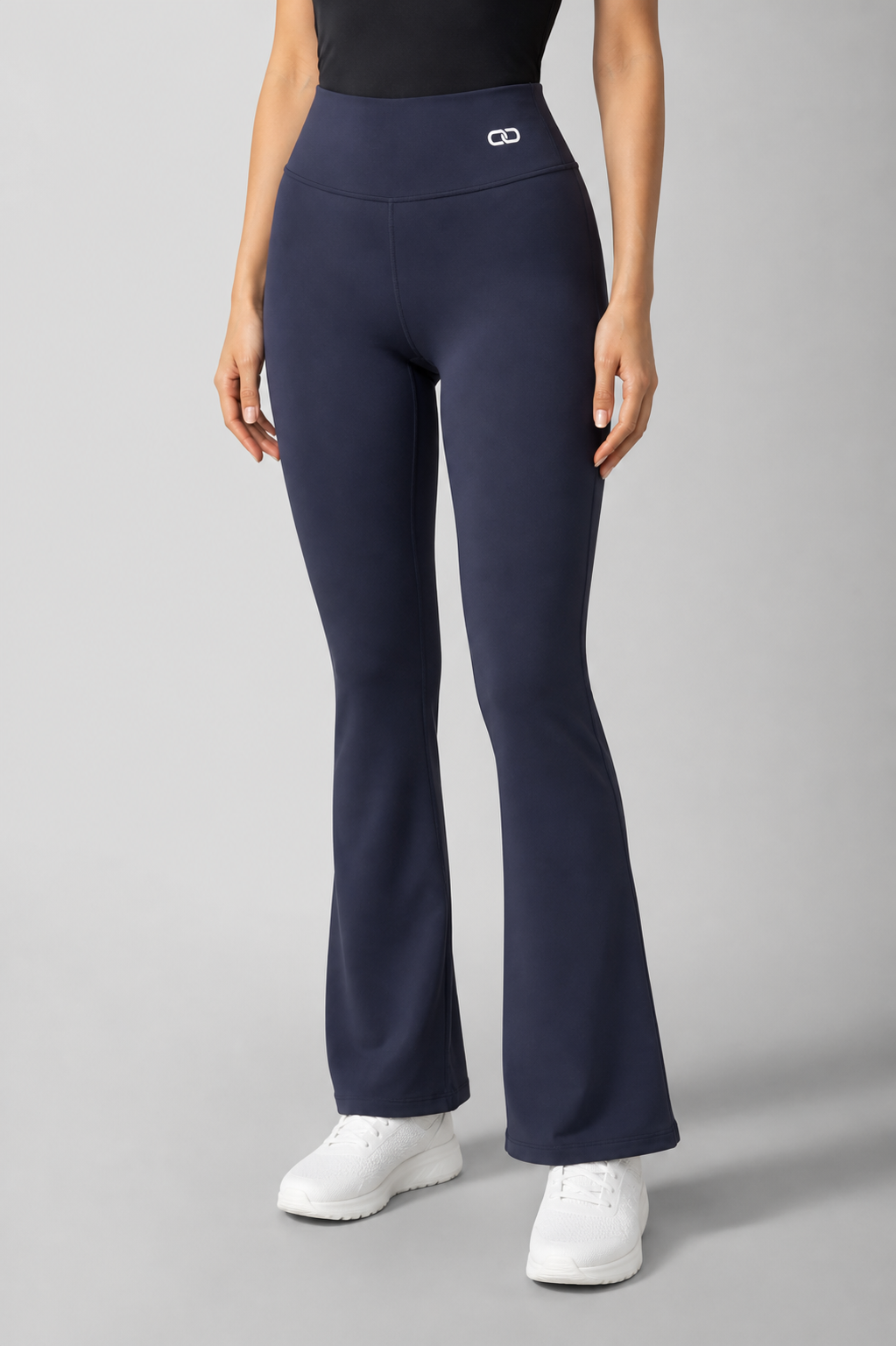 OOMEL Flexline Seamless Flare Leggings - front hero