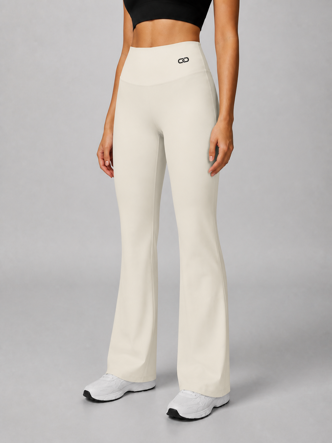 OOMEL Flexline Wide-Leg Flare Leggings - side
