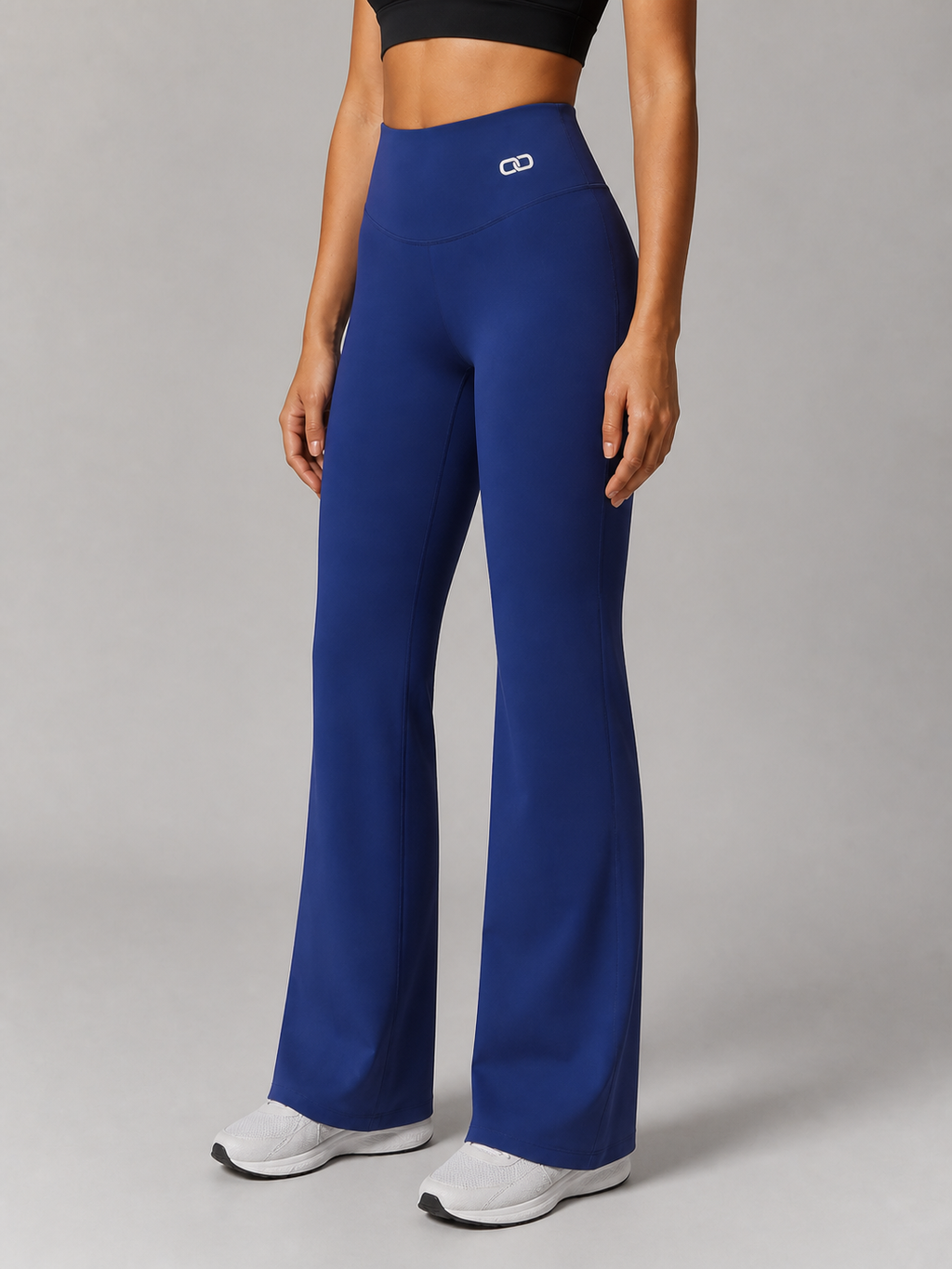 OOMEL Flexline Wide-Leg Flare Leggings - side