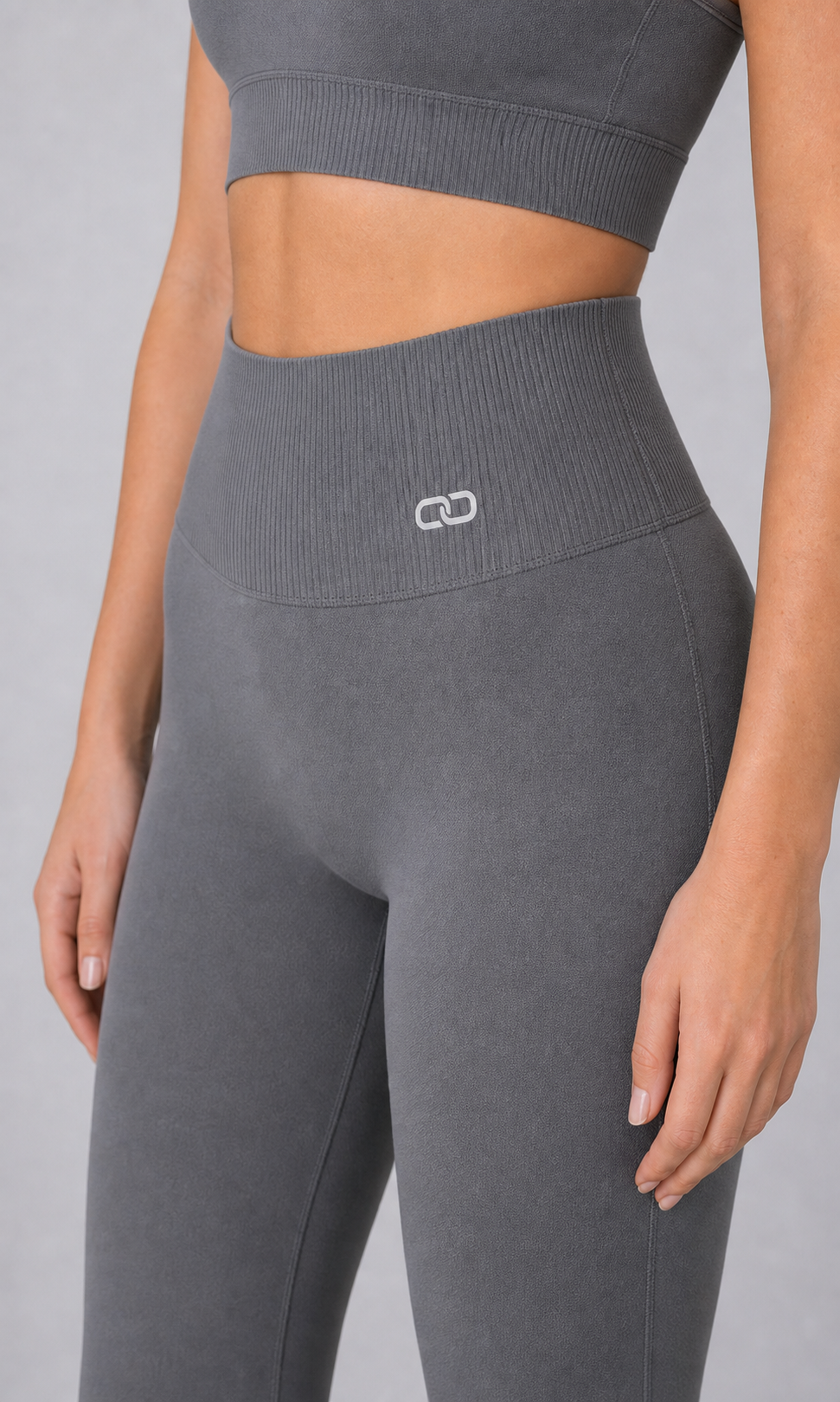 OOMEL M01 detail